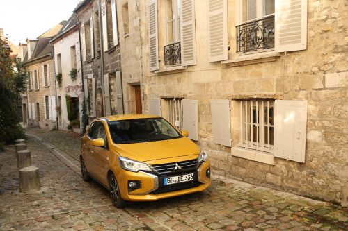 Mitsubishi space star 2020 front city