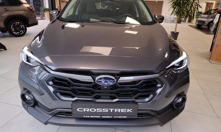 Subaru crosstrek luxury magnetite grey