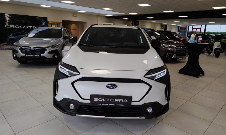 Subaru solterra platinum white
