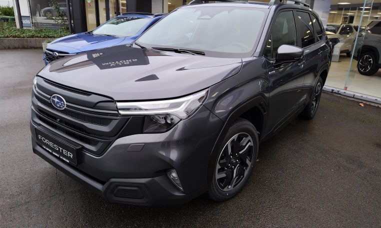 subaru forester luxury magnetite grey