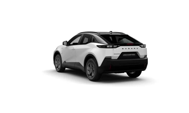 render Subaru uncharted 2E xcite plus in de kleur platinum white duotoon rear left