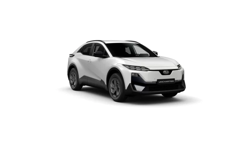 render Subaru uncharted 2E xcite plus in de kleur platinum white front right