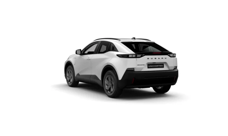 render Subaru uncharted 2E xcite plus in de kleur platinum white rear left
