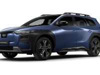 render van subaru e-outback 4e-experience plus in de kleur daybreak blue