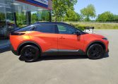 subaru uncharted 2e-excite plus in de kleur flare orange duotoon rechts zij view