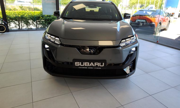 subaru uncharted 2e-excite plus in color mineral metallic front view