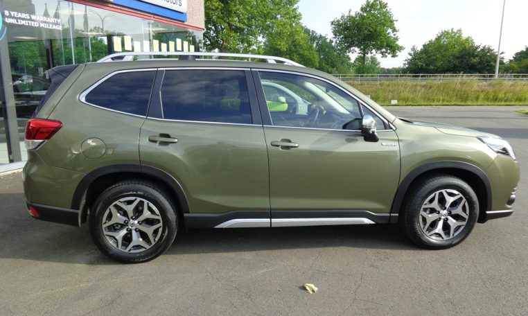 subaru forester luxury autumn green