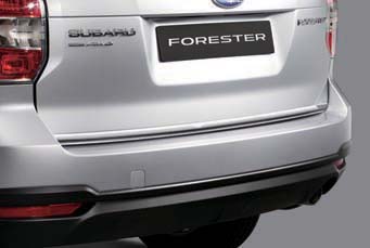 sierstrip-achterklep-chroom-subaru-forester sierlijst achterklep subaru forester
