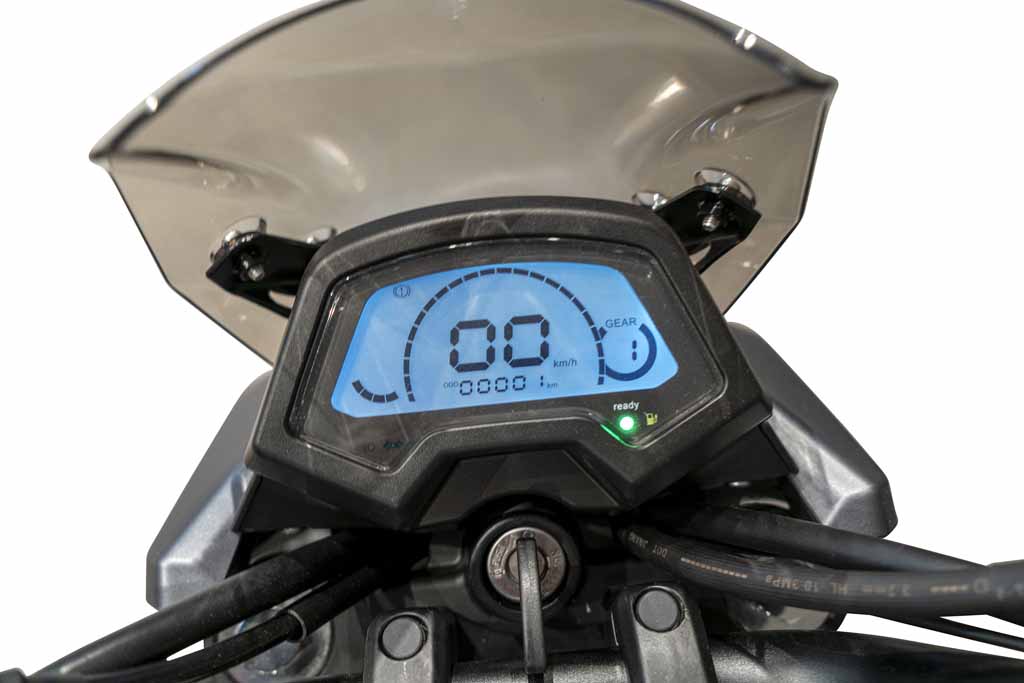 elektrische-scooter-raptor-Detail-edrive-vjbmotors-1
